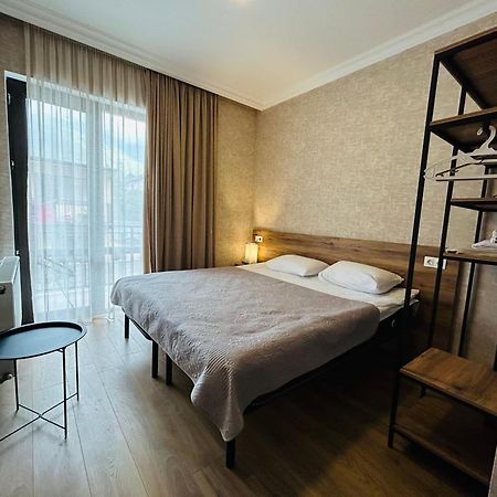 Aldema Hotel Kazbegi Bagian luar foto