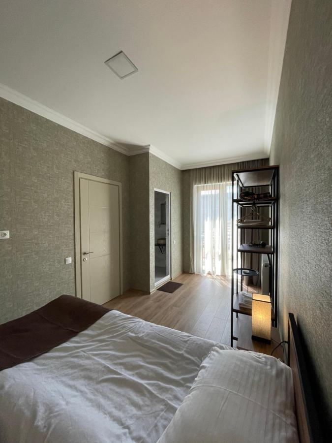 Aldema Hotel Kazbegi Bagian luar foto