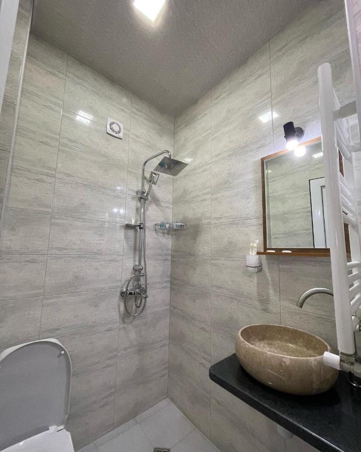 Aldema Hotel Kazbegi Bagian luar foto